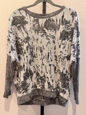 NWOT Chaser Women’s Gray  Marled Pullover Top